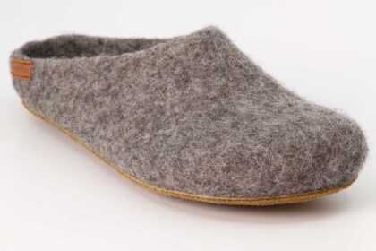 Filzfinken Tiroler Steinschaf graubraun