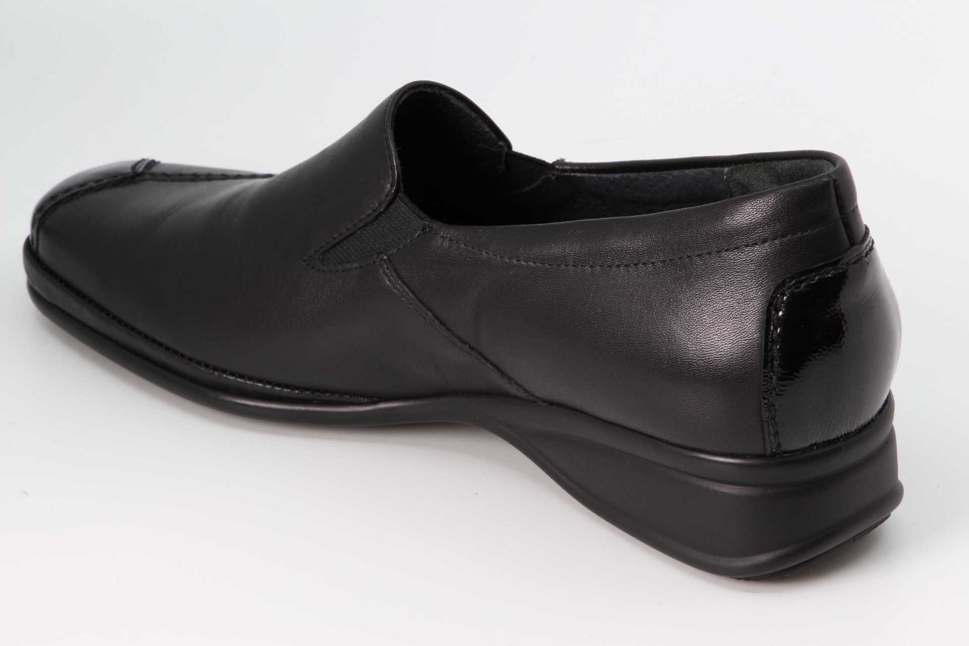 Ria schwarz – Bild 2