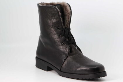 Winterstiefelette schwarz