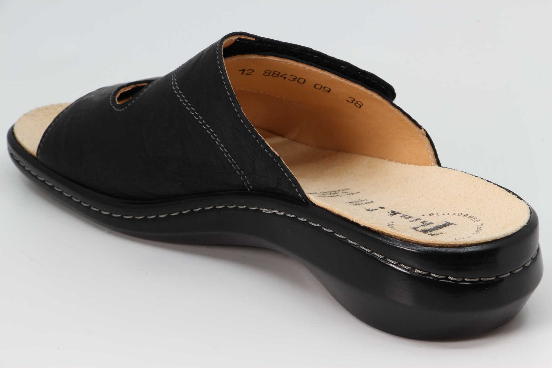 Camilla schwarz – Bild 2