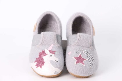 Filzfinken Einhorn hellgrau