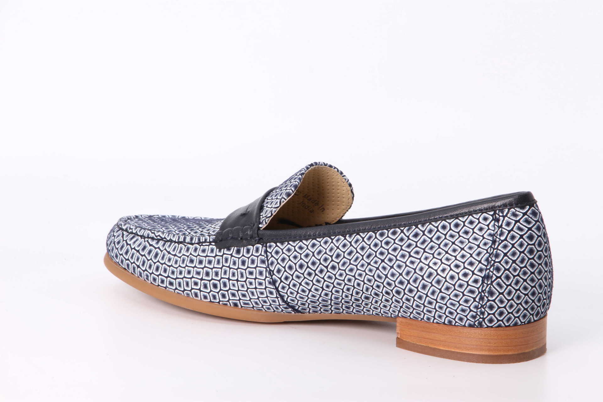 Rosikena hermosas – Bild 2